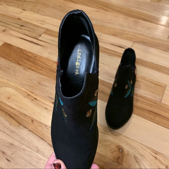 INDIGO RD. Booties Boho Suede Floral Embroidered 7 - Picture 6 of 15